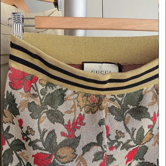 Gucci Gold Lurex Floral Knit Leggings XS(2-4) - Picture 3 of 8